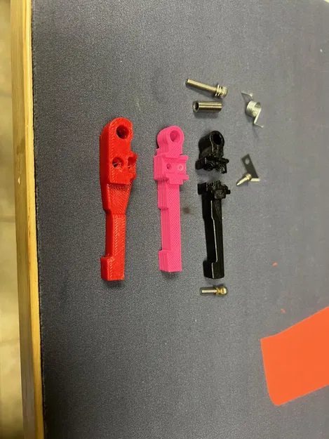 Tay Cắt Dây Tóc Cho Qidi Plus 4 - Image 1