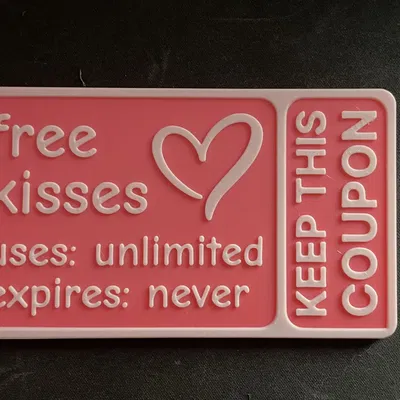 Phiếu Quà Tặng Nụ Hôn Miễn Phí