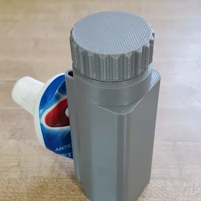 Con lăn bóp tuýp kem đánh răng (In-place)