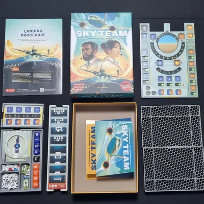 Organizer cho board game Sky Team