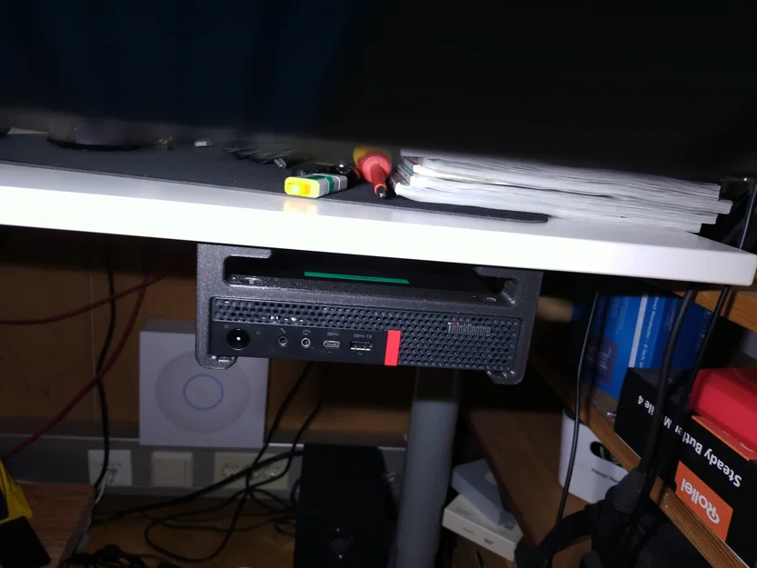 Giá đỡ Lenovo ThinkCentre Tiny M920q Gắn Dưới Bàn Có Offset - Image 4