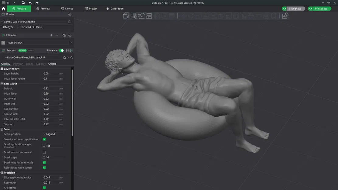 Chàng Trai Bé Nhỏ Trên Phao Bơi - Image 4