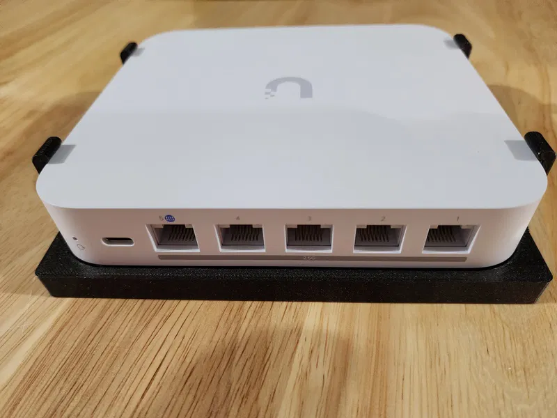 Giá đỡ treo tường Ubiquiti Cloud Gateway Max/Ultra - Image 7