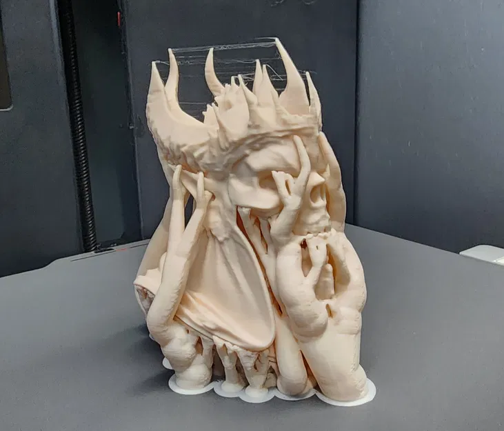 Tượng Đầu Vua Quỷ - Image 7