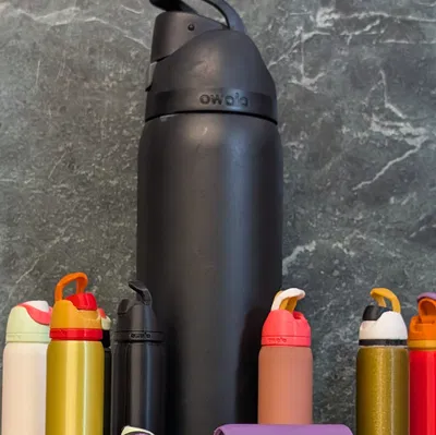 Mô Hình Bình Nước Owala FreeSip 32oz