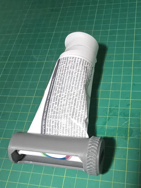 Dụng cụ ép kem đánh răng, lấy ra dễ dàng sau khi dùng - Image 1