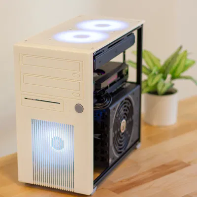 Thùng máy SUG-FreeBeam-ATX-RetroSleeper: Tự in 3D theo phong cách "sleeper"