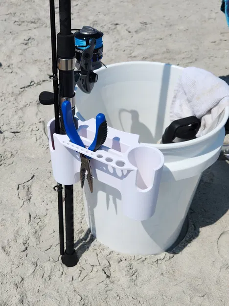 Giá Đựng Cần Câu Cá Gắn Thùng - Image 1