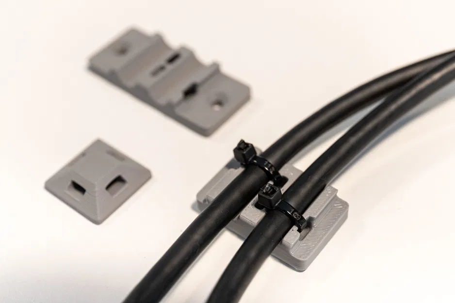 Quản lý dây cáp bàn làm việc - Kẹp giữ dây rút - Image 2