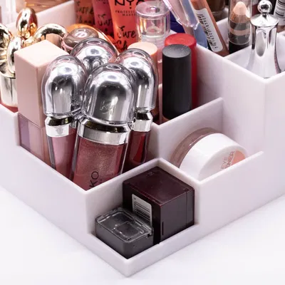 Kệ Đựng Đồ Trang Điểm Nhỏ Gọn