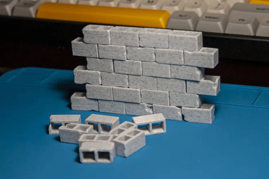 Gạch lỗ (mới và hư hỏng) - Image 1