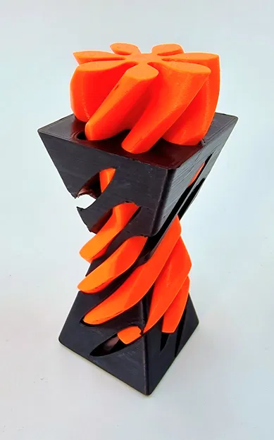 Đồng hồ Cát Không Tưởng Kiểu Kim Tự Tháp & Nón (Phiên bản Khổng Lồ!) Xoắn Ốc Fidget Vortex - Image 3