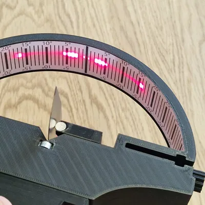 Ghi-mê-tơ Dao Laser (Thước đo góc vát)