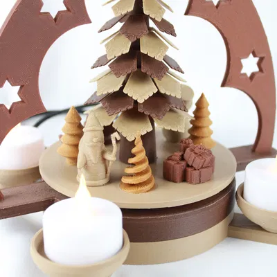 Kim Tự Tháp Đức Truyền Thống (Có Động Cơ)