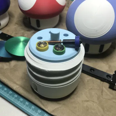 Chỗ cất đầu phun Revo cho hộp nấm