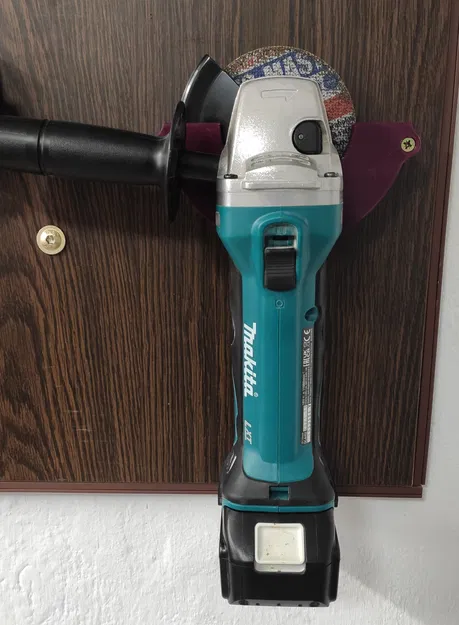 Giá treo tường cho máy mài góc Makita 115 mm - Image 3