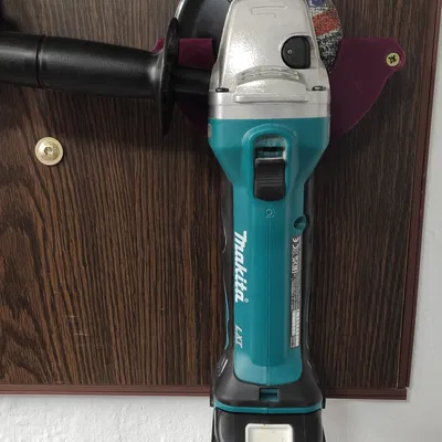 Giá treo tường cho máy mài góc Makita 115 mm