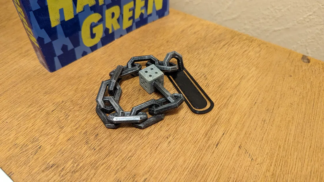 Bookmark D6 có dây xích - Image 1