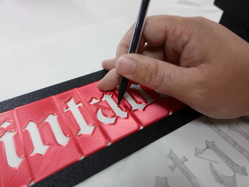 Khuôn Vẽ Chữ Rời - Font Engravers Old English - Image 2