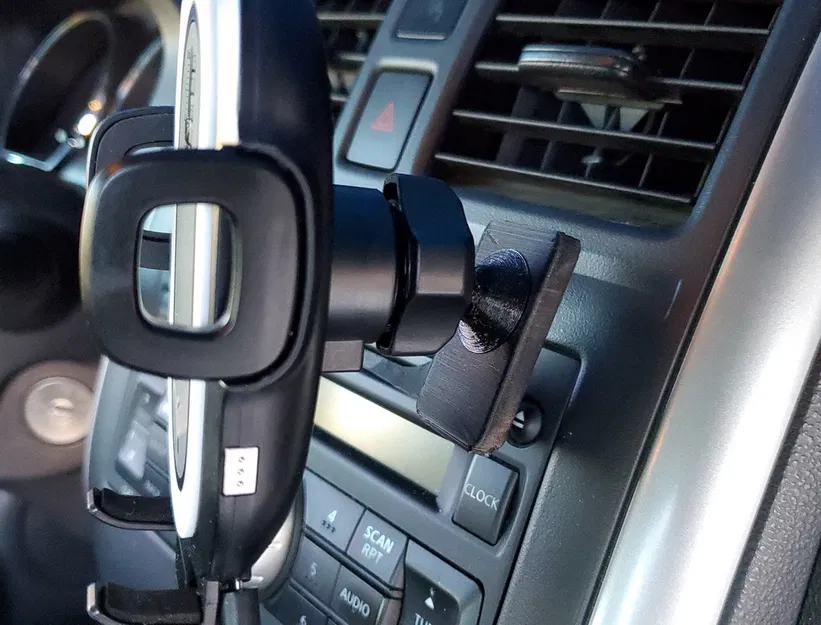 Kẹp điện thoại ô tô gắn khe CD. Lệch tâm. - Image 5