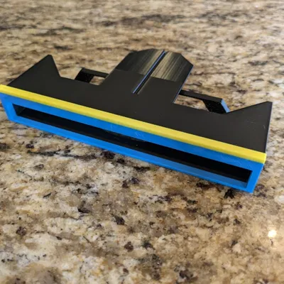 Khe Điện Thoại Trung Tâm Xe Volvo XC40