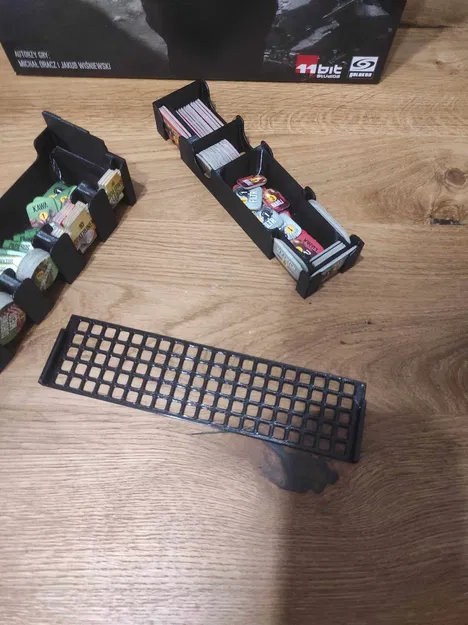 Bộ Chèn / Tổ Chức "This War of Mine" Phiên Bản Retail ALL IN - Image 11