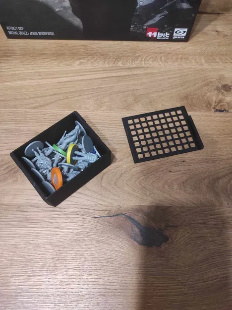 Bộ Chèn / Tổ Chức "This War of Mine" Phiên Bản Retail ALL IN - Image 15