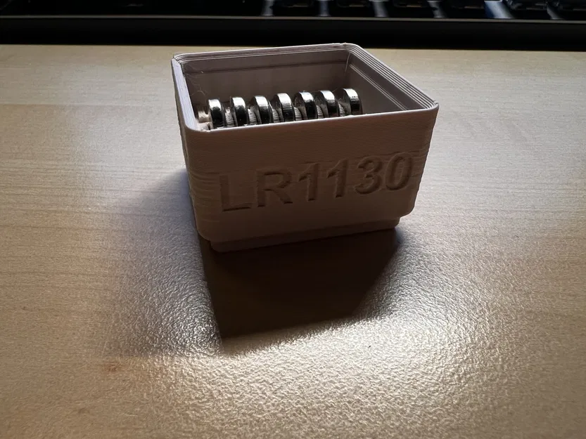 Khay Pin Xếp Chồng Gridfinity (LR1130, LR54) - Image 1