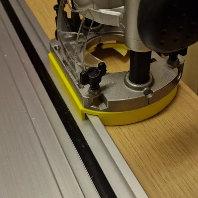 Adapter Router Cho Bệ Trượt Makita DRT50 Xài Với Ray Parkside