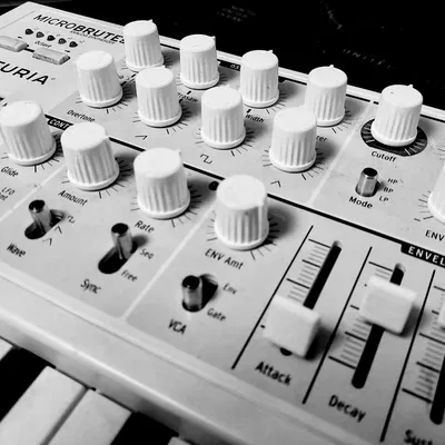 Núm/Cần gạt thay thế cho Arturia Microbrute SE