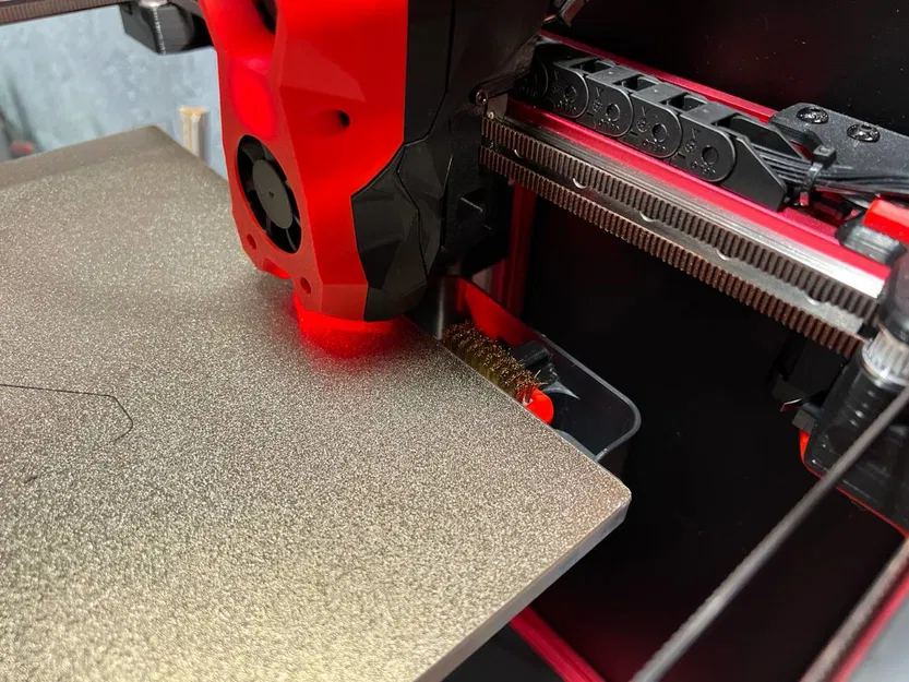 Ngàm LDO Trident cho Thùng Rác Tẩy Nhiễm & Chổi Quét Vòi Phun - Image 2