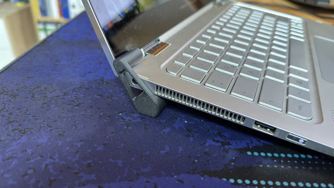 Giá Đỡ Laptop - Image 1