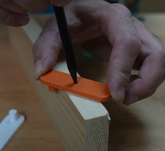 Dụng Cụ Tìm Tâm Đơn Giản - Image 1