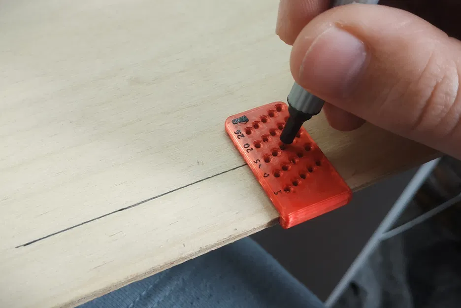 Thước vẽ đường thẳng - Image 1