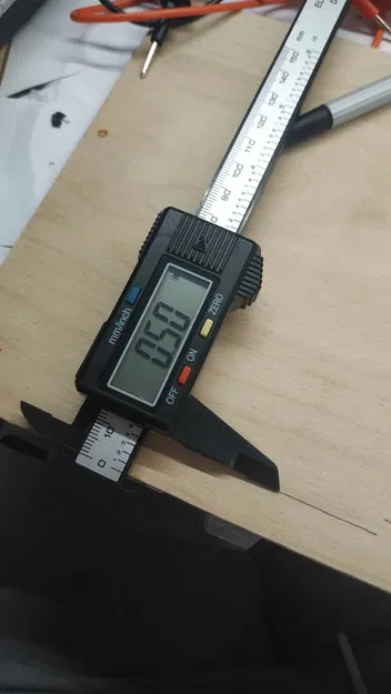 Thước vẽ đường thẳng - Image 3