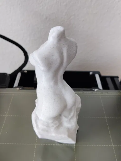 Tượng Nữ Thần Khắc Từ Đá - Image 4