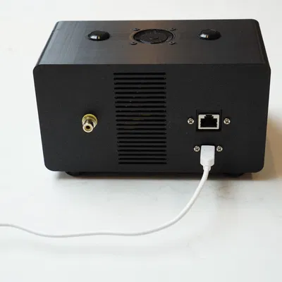 Hộp Squeezebox Player Màn Hình Cảm Ứng