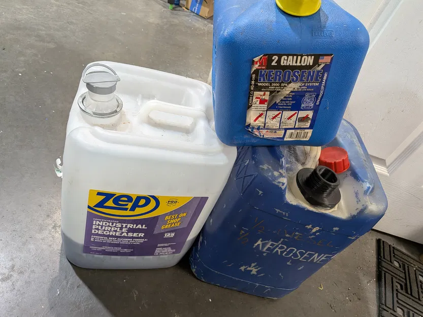 Bộ chuyển đổi nắp xăng/dầu/dầu lửa Midwest cho thùng vuông 5 gallon (Bình xăng) - Image 1