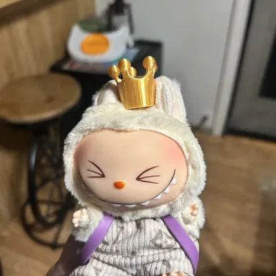 Vương miện Labubu
