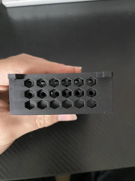 Giá đỡ D-LINK DGS-105GL - Image 3