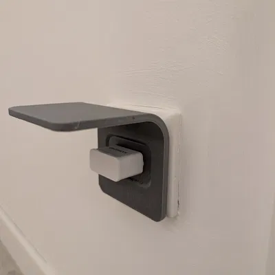 Kệ Sạc Treo Tường Ổ Cắm Điện