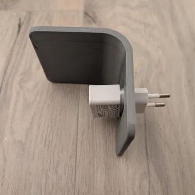 Kệ Sạc Treo Tường Ổ Cắm Điện