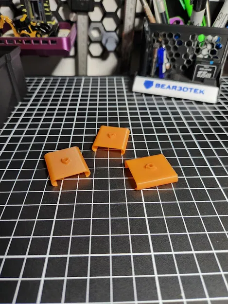 Kẹp Gắn Tường Honeycomb Lên Kệ Dây Thép - Image 2