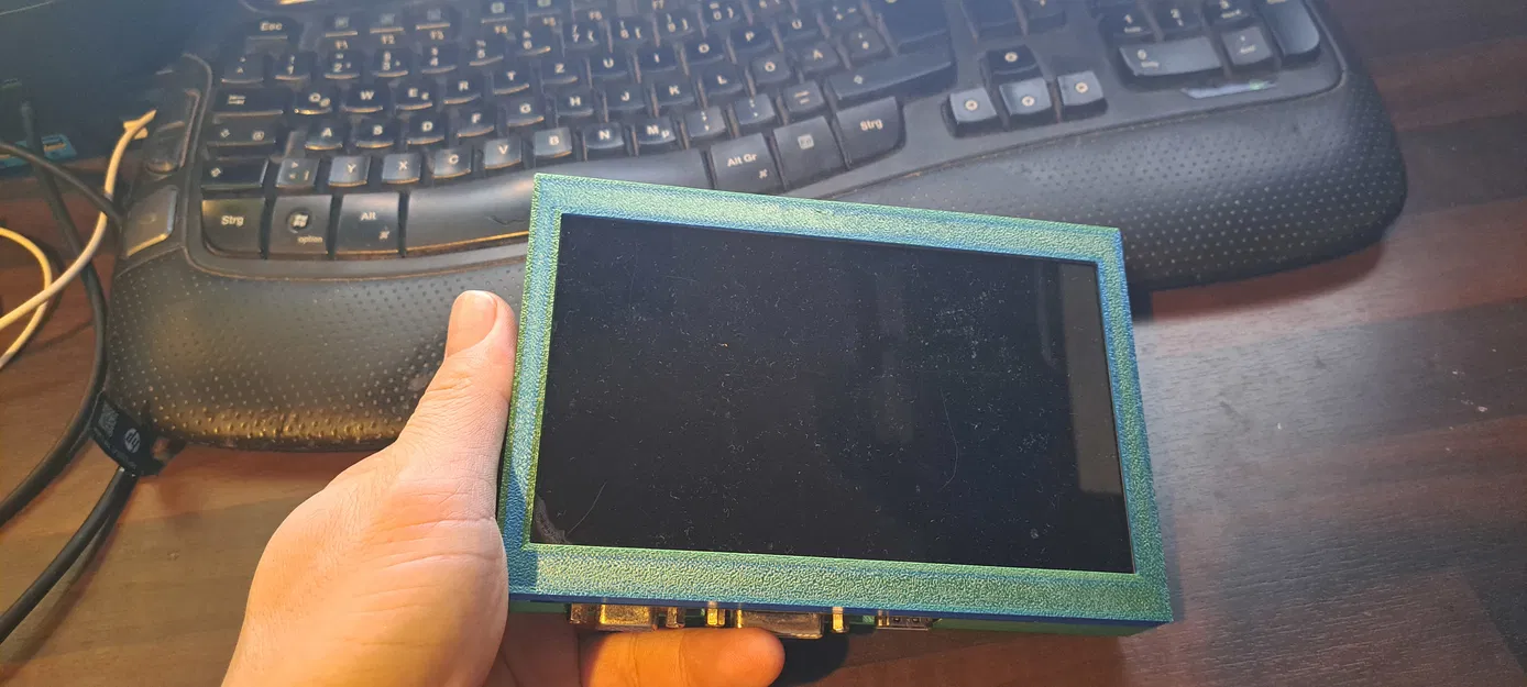 Hộp đựng màn hình Pollin 7" - Image 1