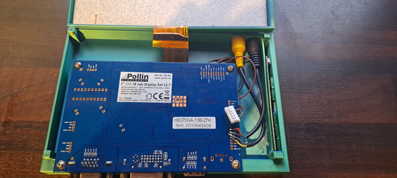 Hộp đựng màn hình Pollin 7" - Image 4