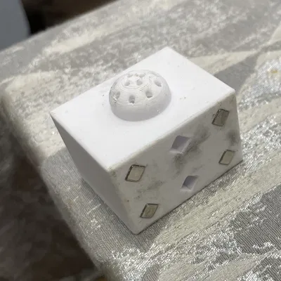 Hũ Đựng Muối Nam Châm - Tiết Kiệm Thời Gian - Để Dưới Bàn Gỗ Vô Tư - Thiết Kế Tối Giản