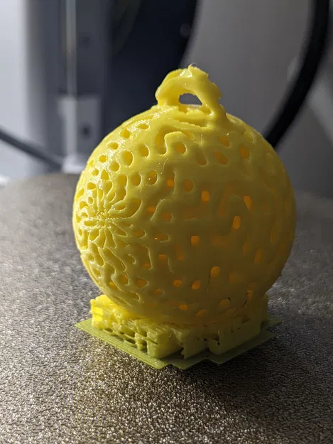 Trang Trí Giáng Sinh Hình Tròn Gyroid - Loại 2 - Image 1