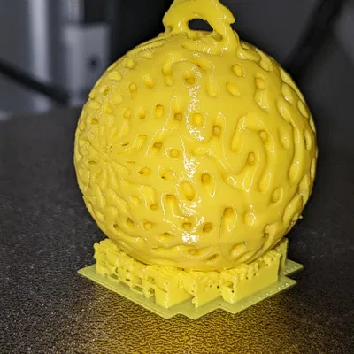 Trang Trí Giáng Sinh Hình Tròn Gyroid - Loại 2