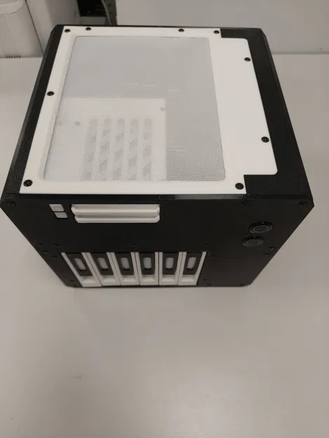 Case MiniITX PC NAS cho 8 ổ cứng (6*3.5" + 2*2.5") - Image 8