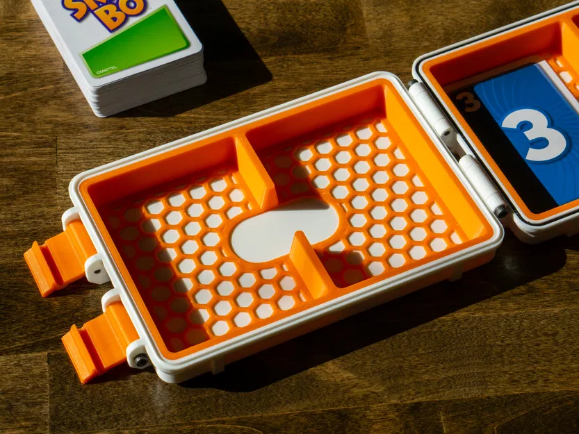 Hộp Đựng và Không Gian Chơi Skip-Bo 2 trong 1 (Hộp Cứng) - Image 3